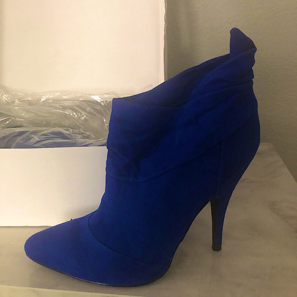 Aldo Blue Suede Booties